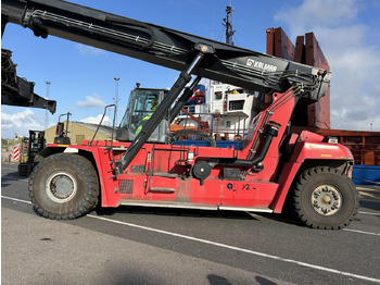 KALMAR Reach stacker