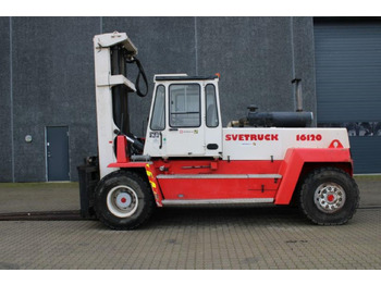 SVETRUCK Dieselstapler