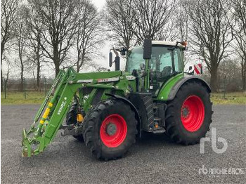 FENDT 718 Vario Traktor