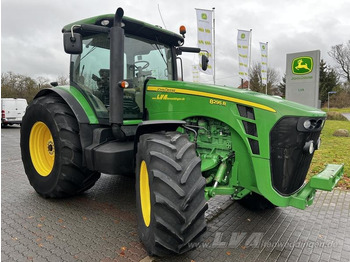 JOHN DEERE 8R Series Traktor