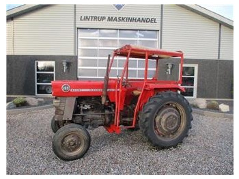 MASSEY FERGUSON 100 series Traktor