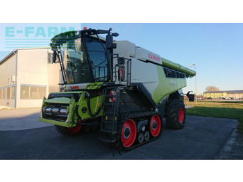 CLAAS Lexion 8900 Mähdrescher