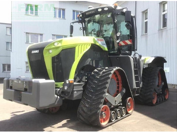 CLAAS Xerion 5000 Traktor