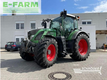 FENDT 516 Vario Traktor