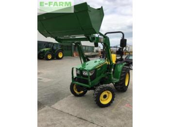 JOHN DEERE 3038E Traktor