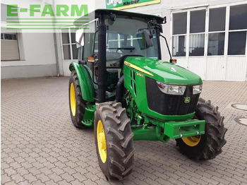 JOHN DEERE 5058E Traktor