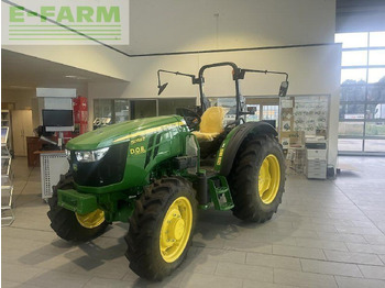 JOHN DEERE 5058E Traktor