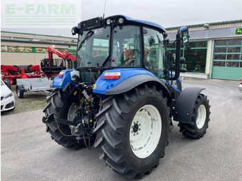 Traktor New Holland t 4.75: das Bild 3