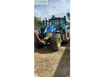 NEW HOLLAND T7 Traktor