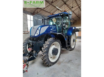 NEW HOLLAND T7.245 Traktor