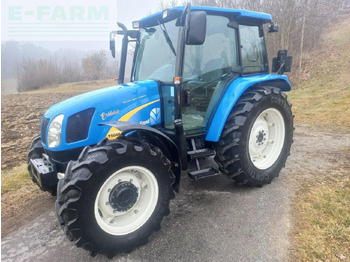 NEW HOLLAND TL Traktor