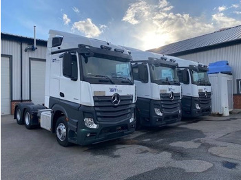 Sattelzugmaschine Mercedes-Benz Actros 2658 3 Units Package: das Bild 2