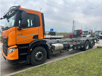 Fahrgestell LKW IVECO 400: das Bild 3