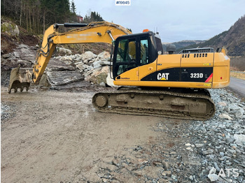 CATERPILLAR 323D Bagger