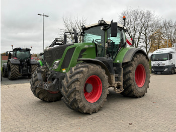 FENDT 828 Vario Traktor