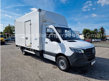 MERCEDES-BENZ Sprinter 319 Koffer Transporter