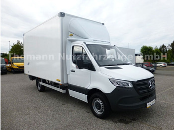 MERCEDES-BENZ Sprinter 319 Koffer Transporter