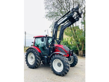 VALTRA N104 Traktor