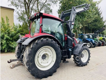 Traktor Valtra N104: das Bild 4