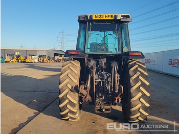 Traktor Massey Ferguson 3635: das Bild 4