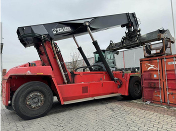 KALMAR Reach stacker