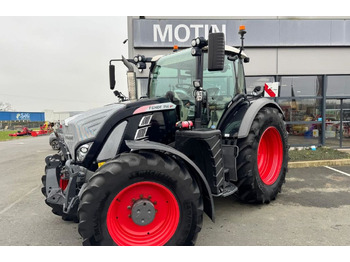 FENDT 714 Vario Traktor