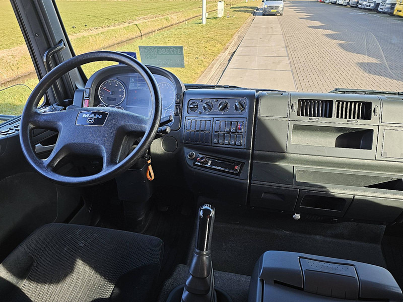 Innenraum Bild 1: Koffer LKW MAN 8.180 TGL DOKA DOUBLE CABIN