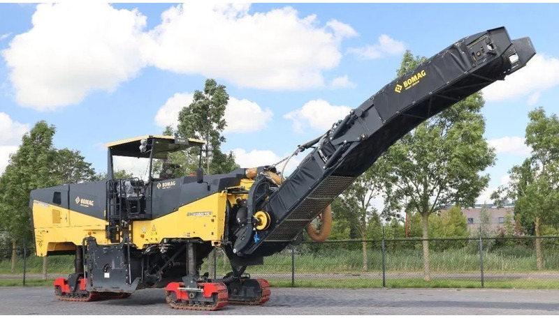 Asphalttechnik Bomag BM 2200/75 | COLD PLANER | NEW CONDITION!: das Bild 7