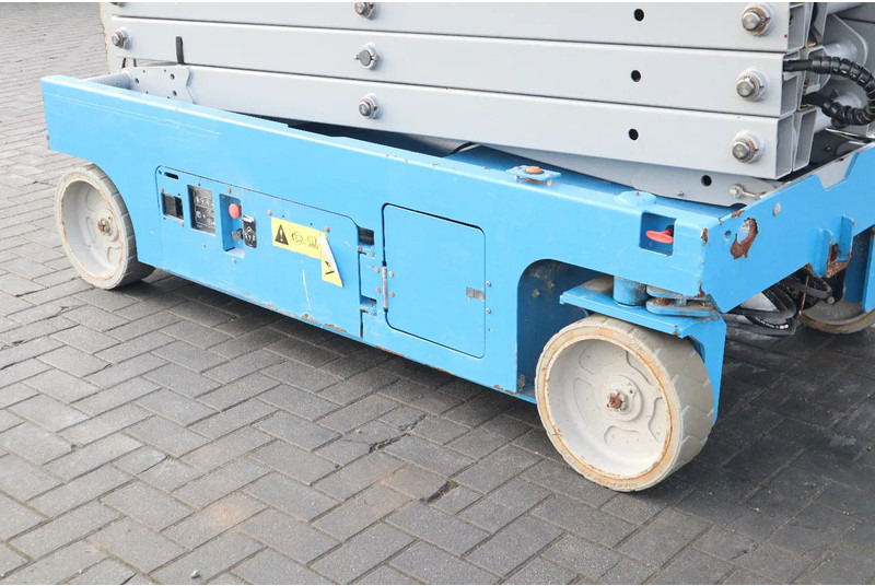 Scherenbühne Genie GS-4047 | 14 METER | 350 KG: das Bild 12