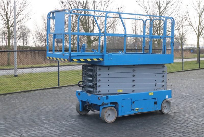 Scherenbühne Genie GS-4047 | 14 METER | 350 KG: das Bild 6