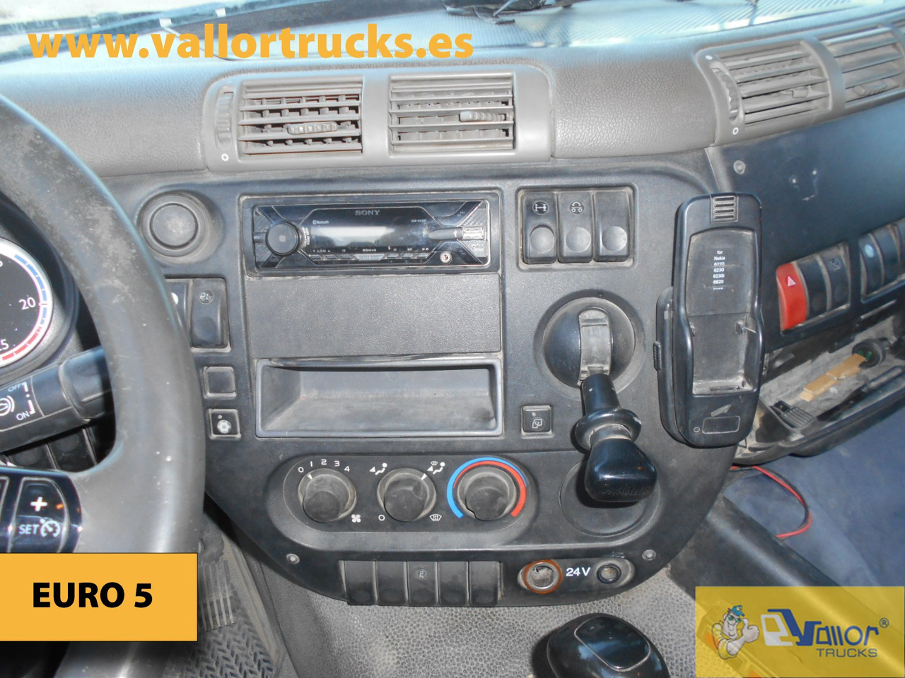 Abrollkipper DAF CF 85.460: das Bild 14