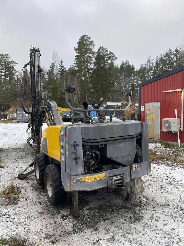 Bohrgerät Atlas Copco FlexiROC T15R: das Bild 6