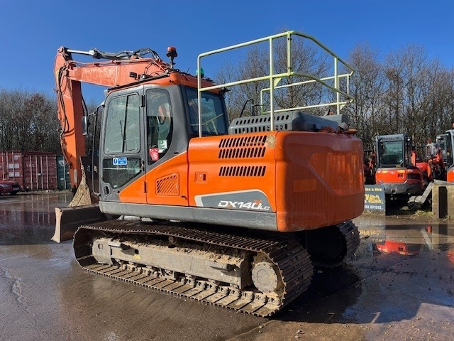 Kettenbagger Doosan DX140LC-5: das Bild 6