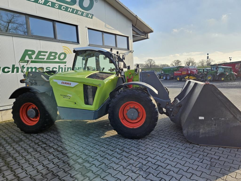 Lader CLAAS Scorpion 756: das Bild 32