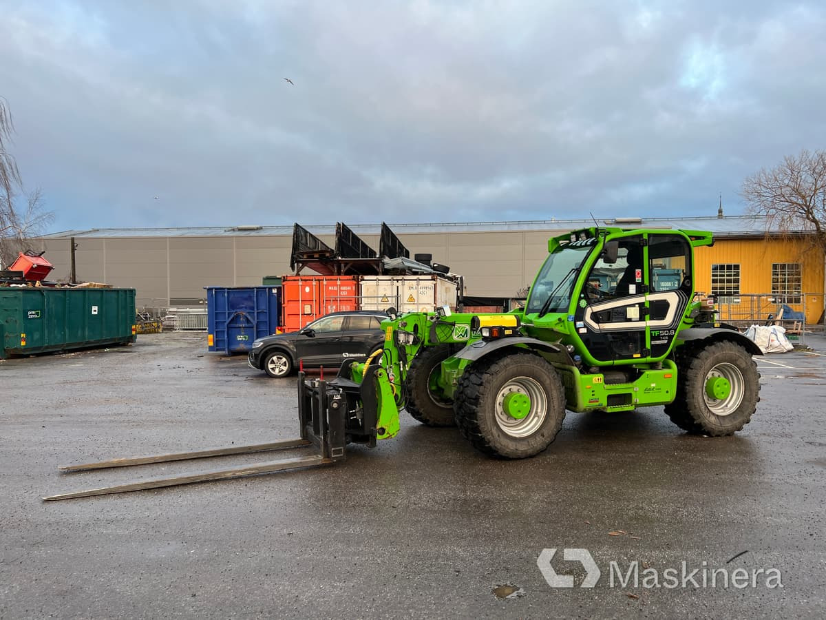 Teleskoplastare Merlo TF50.8T-170-CVT-HF - Leasing Teleskoplastare Merlo TF50.8T-170-CVT-HF: das Bild 9