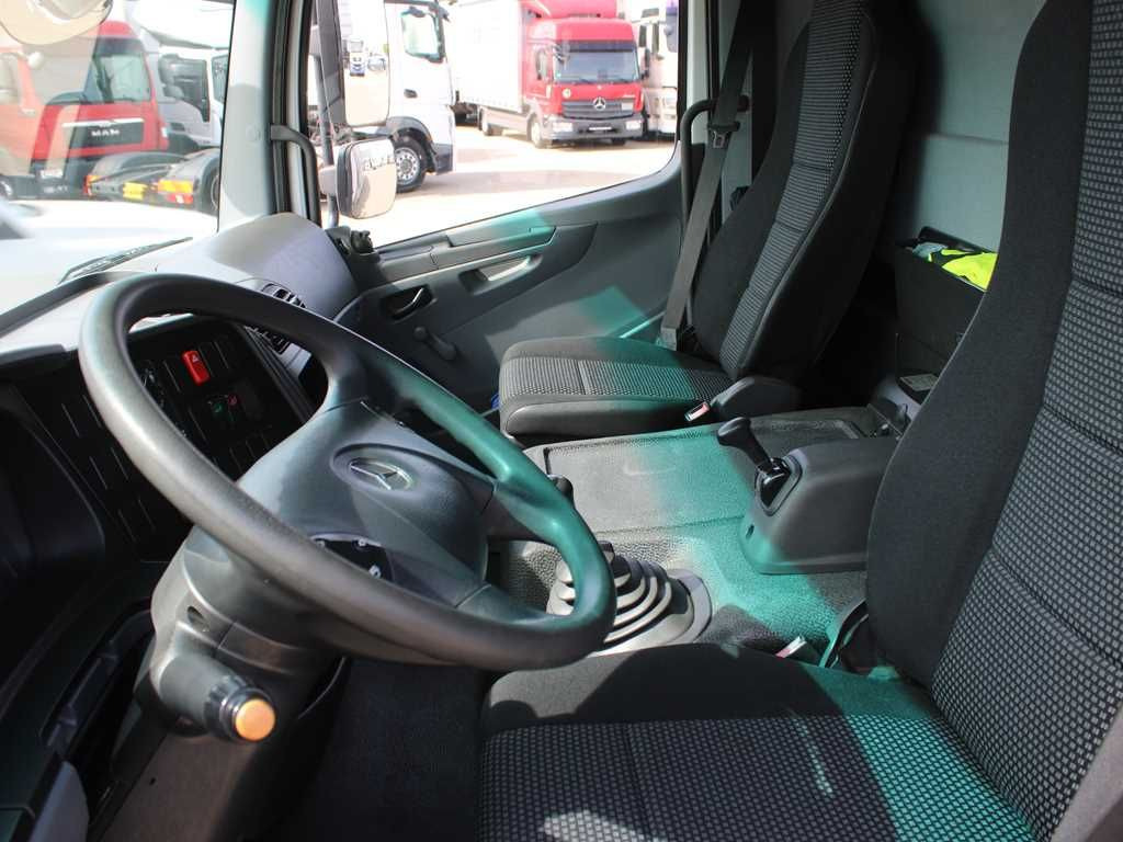 Plane LKW Mercedes-Benz ATEGO 816, EURO 5, TAIL LIFT, SIDEWALLS: das Bild 10