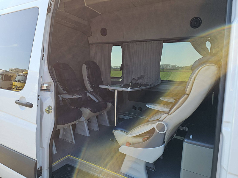 Mercedes-Benz Sprinter 316 CREW 9 PERS AIRCO - Leasing Mercedes-Benz Sprinter 316 CREW 9 PERS AIRCO: das Bild 12