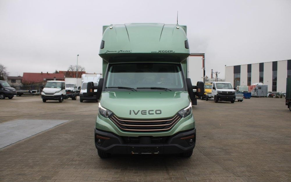 NEU: Planen Transporter Iveco DAILY: das Bild 7