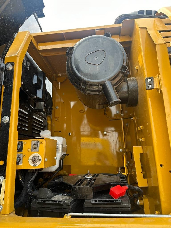 Kettenbagger CAT 320D: das Bild 9