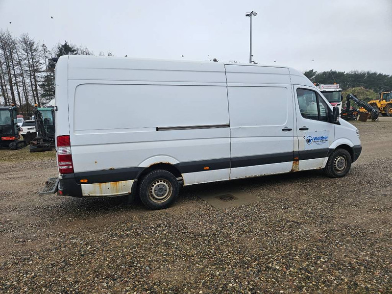 Kastenwagen Mercedes-Benz Sprinter 319 CDI AUT: das Bild 8