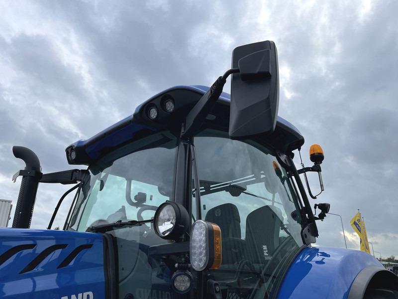 Traktor New Holland T7.245 AC stage V Fronthef: das Bild 6