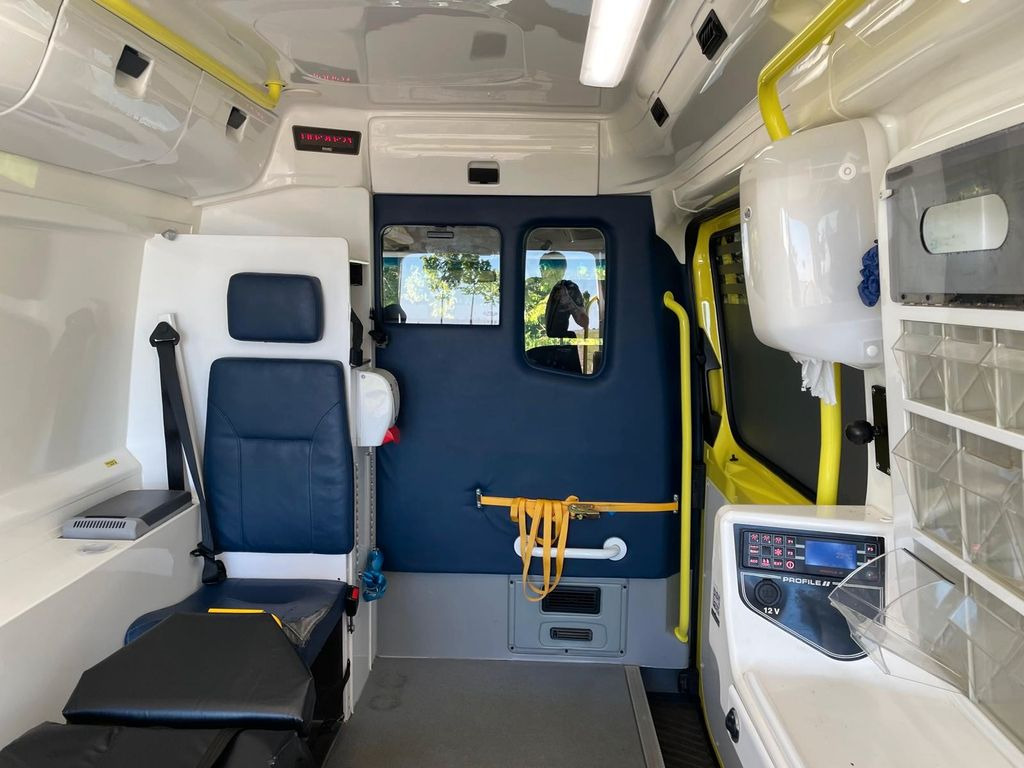 Mercedes-Benz Sprinter 316 CDI Ambulance Electric STRYKER Bed  - Leasing Mercedes-Benz Sprinter 316 CDI Ambulance Electric STRYKER Bed: das Bild 23