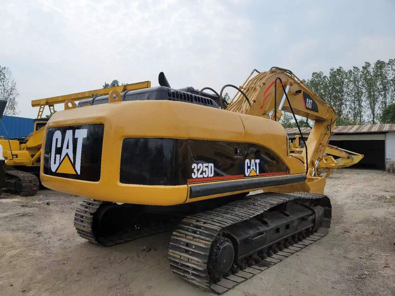 Kettenbagger Caterpillar 325D: das Bild 6