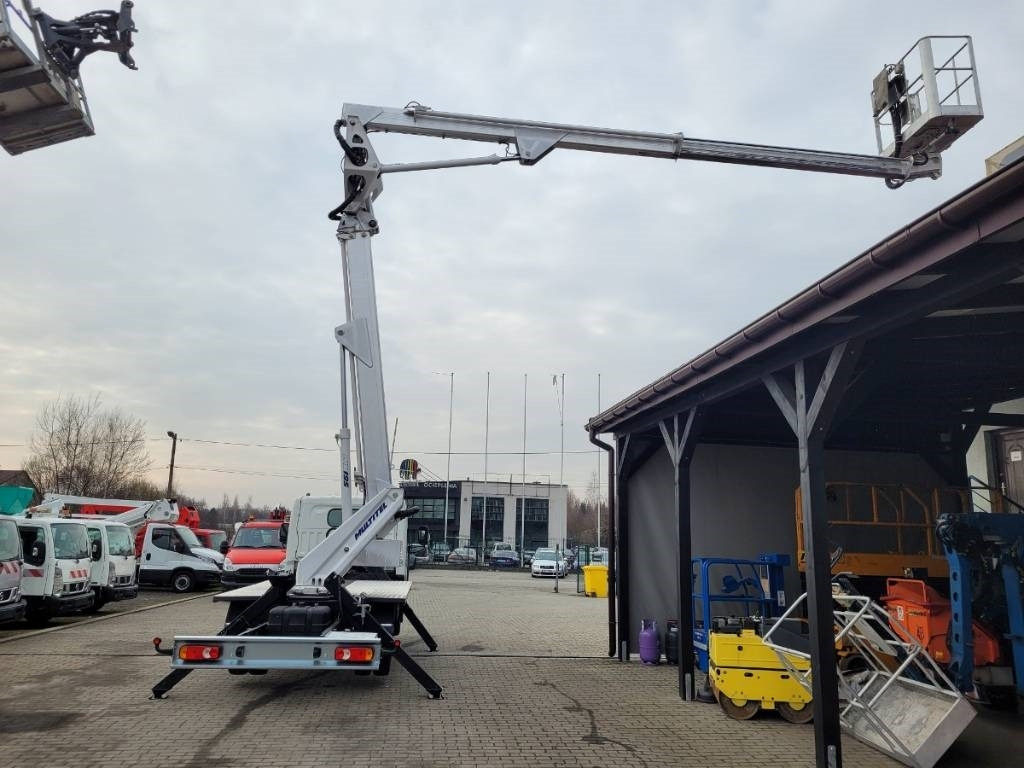 LKW mit Arbeitsbühne Multitel HX195 - 19m Nissan Cabstar - bucket truck: das Bild 13