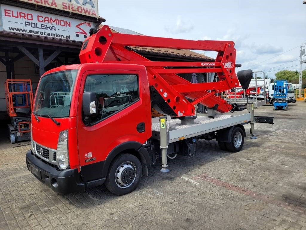 LKW mit Arbeitsbühne Socage ForSte 20D SPEED - Nissan Cabstar - bucket truck: das Bild 1