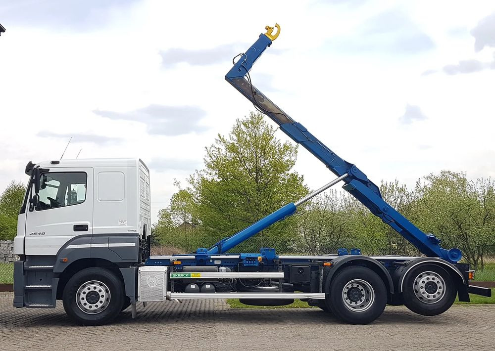 Mercedes-Benz AXOR ACTROS 2540 HAKOWIEC 3 OSIE - Leasing Mercedes-Benz AXOR ACTROS 2540 HAKOWIEC 3 OSIE: das Bild 13