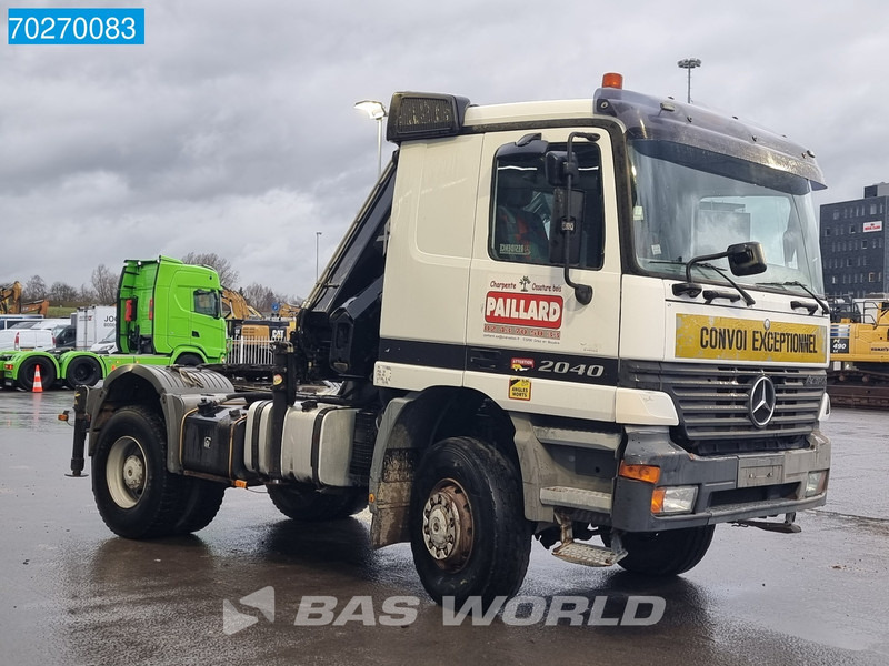 Sattelzugmaschine Mercedes-Benz Actros 2040 Actros 4X4 Manual 4x4 Big-Axle Full-Steel Hiab 1660-5 Kran 4x Stabilizers: das Bild 19