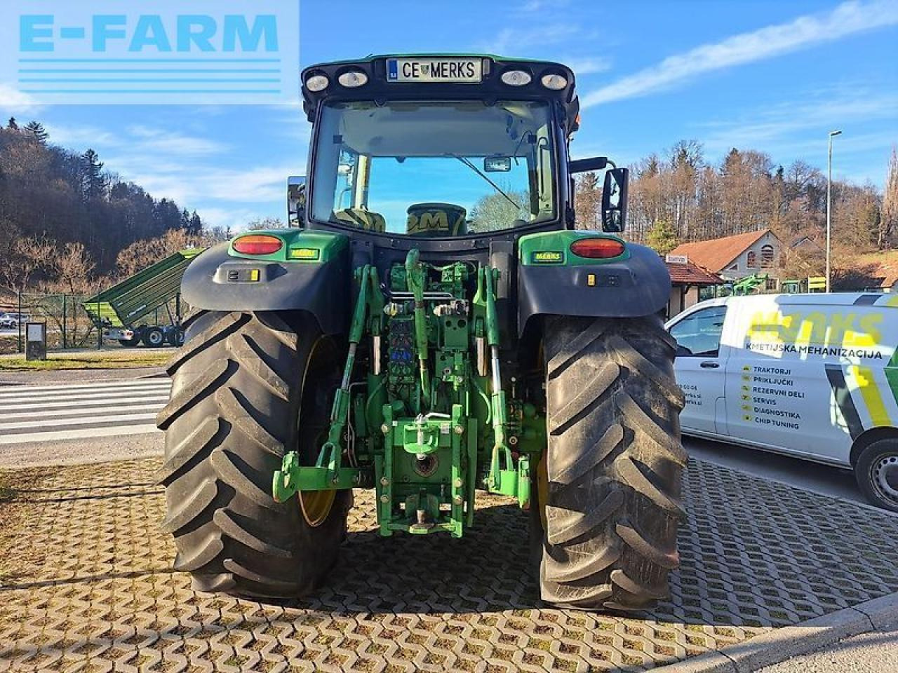 Traktor John Deere 6155r: das Bild 6