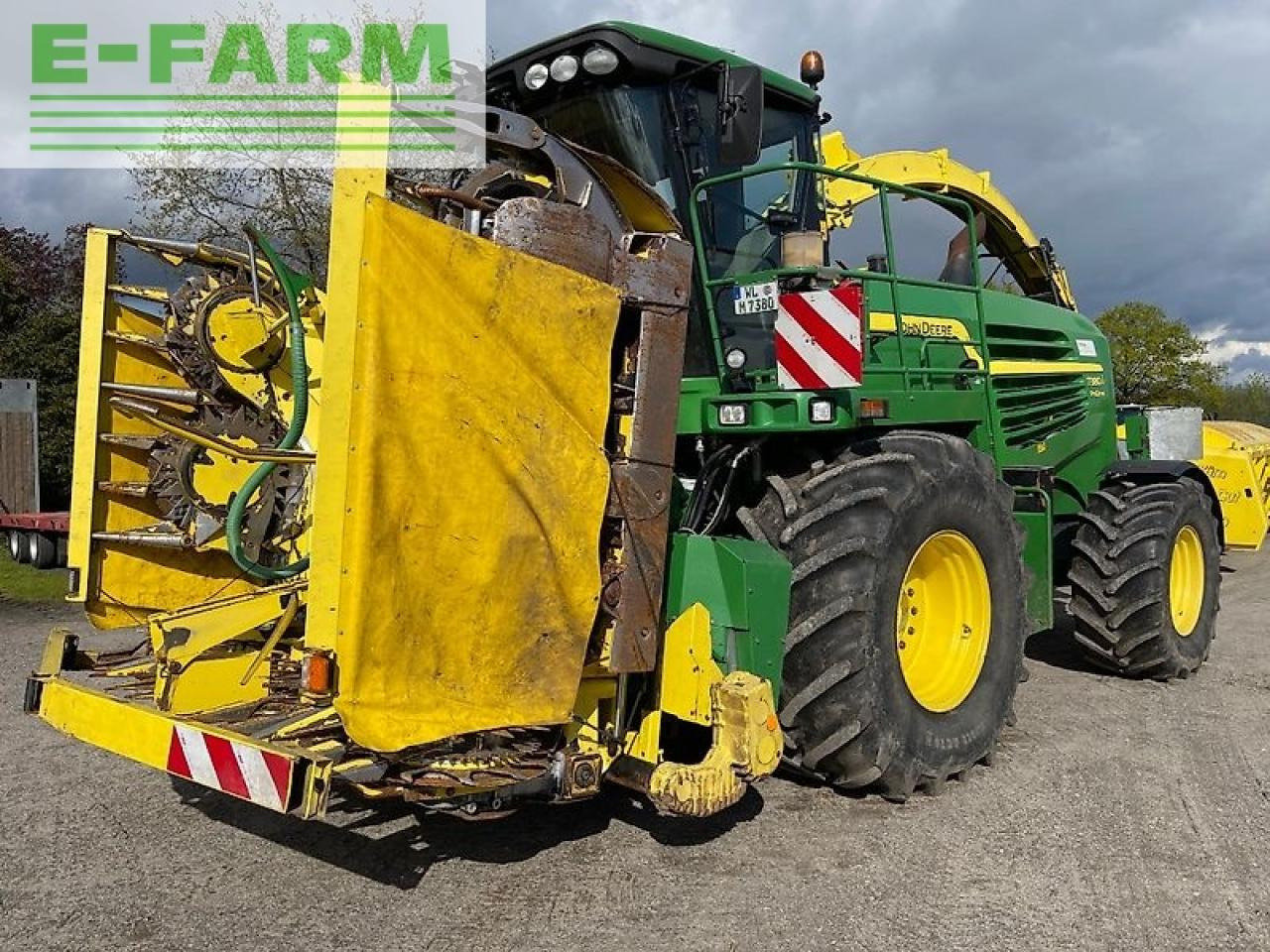 Feldhäcksler John Deere 7380: das Bild 21