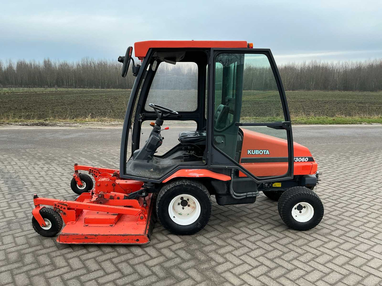 Rasenmäher Kubota F3060: das Bild 6